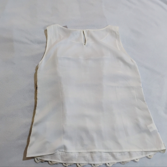 Ann Taylor Black and Cream Lace Tank Top - Picture 8 of 13